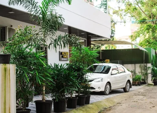 MUZIRIS MANOR RESIDENCY, KOCHI